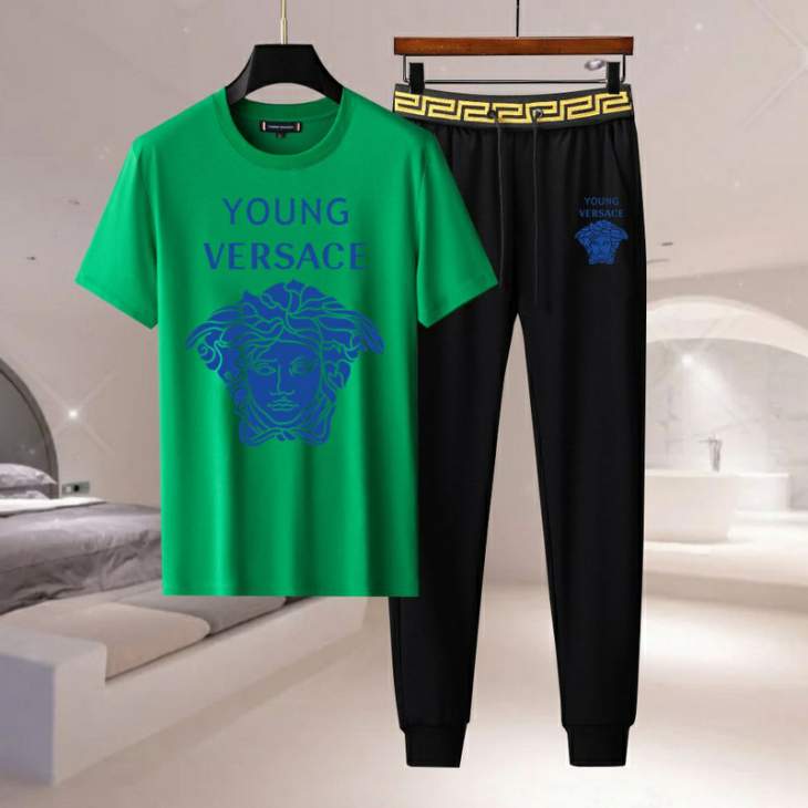 Picture of Versace Shirt Pant Suits _SKUVersaceM-4XL11Lr16625006